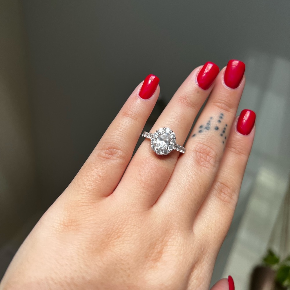 Silver & Cubic Zirconia Size 8 Ring